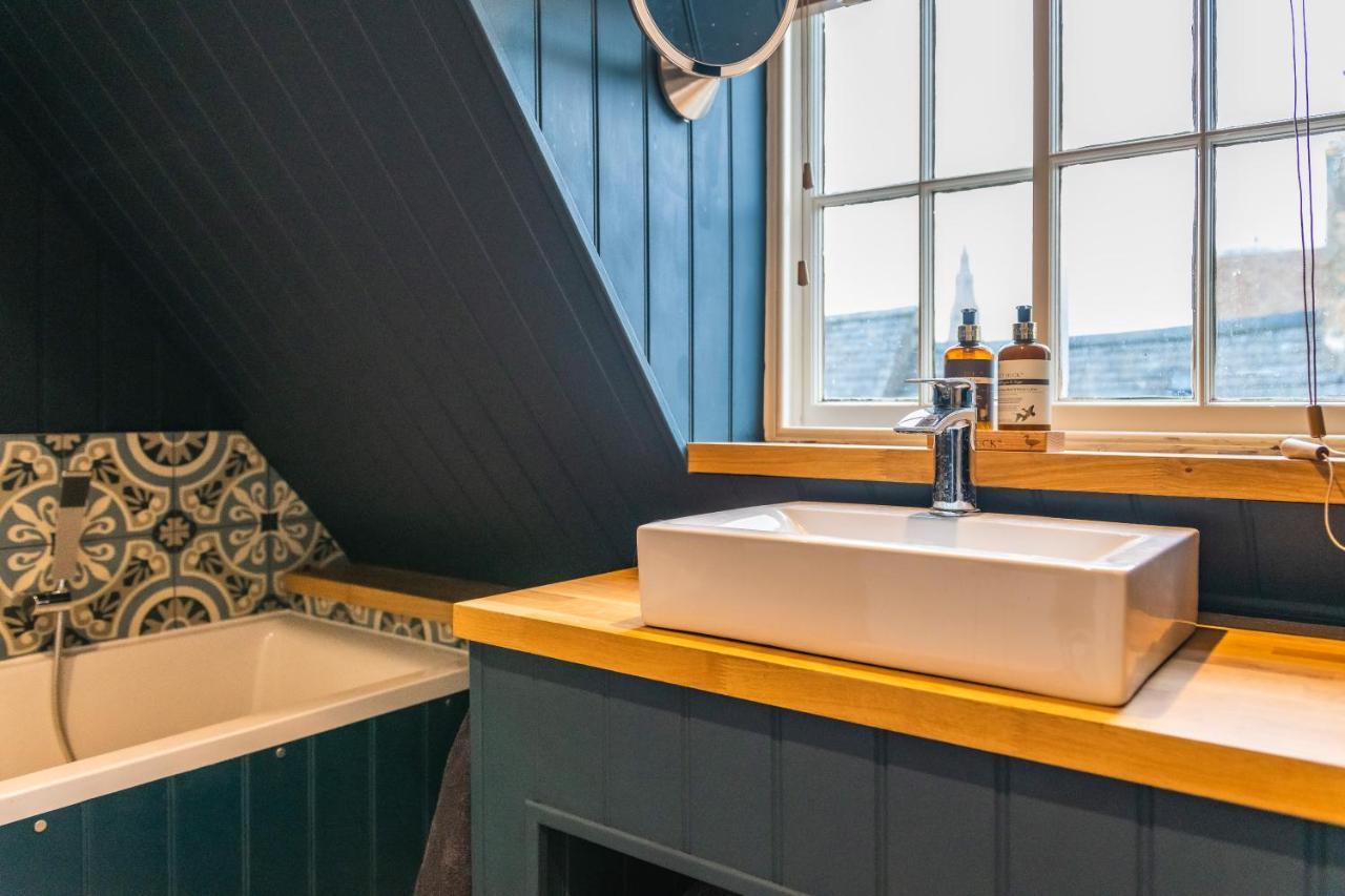 Вилла Number 6 Stamford - Boutique Grade II Listed Townhouse Экстерьер фото